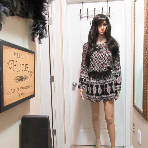 New Size Small , medium and Large  Romper - Picture 6 of 16